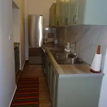 Fotis House *