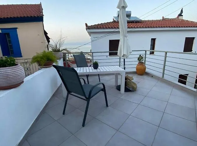 בית נופש Fotis House *